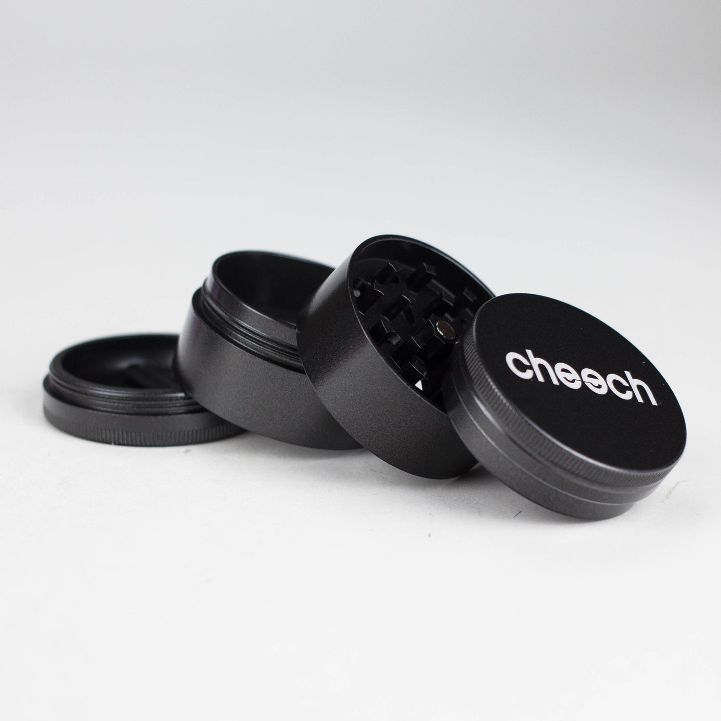 Cheech | 50mm 4-Piece Non-Sticky Grinder with Gift Pouch [GR-8]